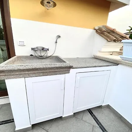 Wood Luxury House Wood Luxury House *